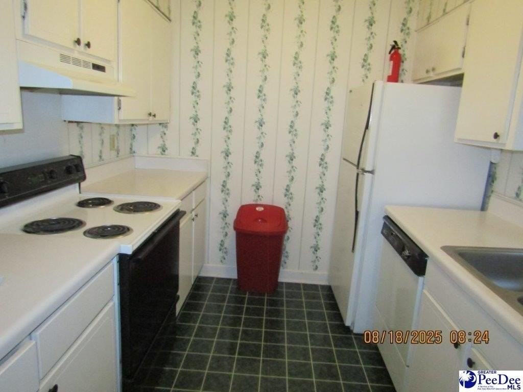 706 South Edisto Drive - Photo 6 of 11