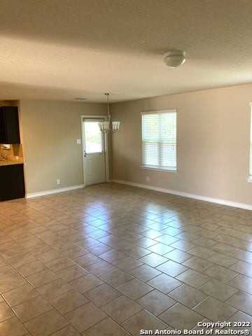 6007 Red Rose - Photo 4 of 14