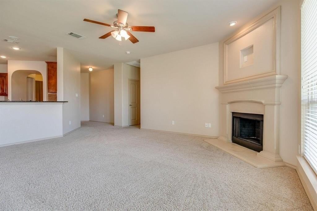 3237 Buckthorn Ln - Photo 6 of 18