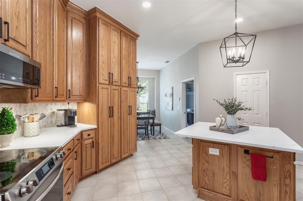 10808 Paisano Dr - Photo 5 of 19