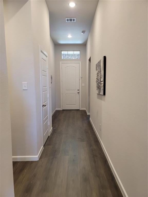 1118 Silverthorn Trail - Photo 4 of 16