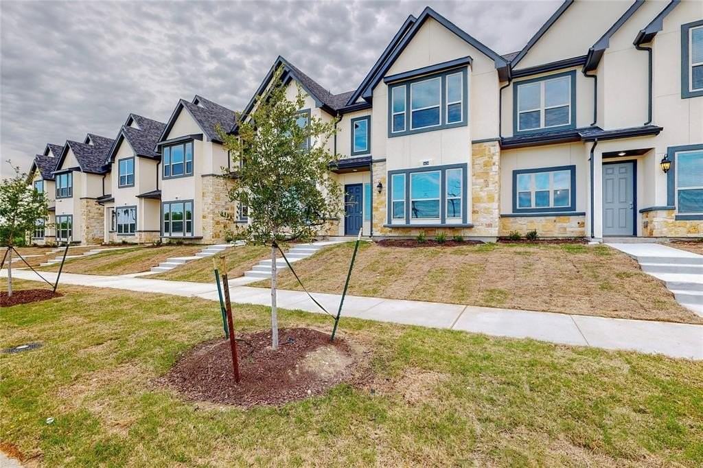 16082 Doe Lake Dr - Photo 4 of 40