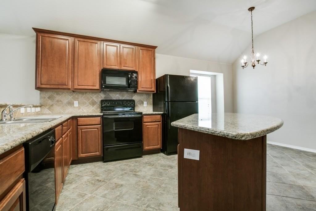 160 Briar Grove Dr - Photo 2 of 22