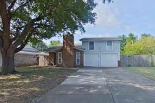 202 Colony Dr - Photo 1 of 1