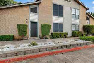 324 W Harwood Rd #A - Photo 1 of 1