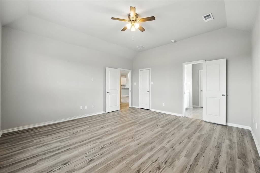 1413 Raleigh Path Rd - Photo 7 of 19