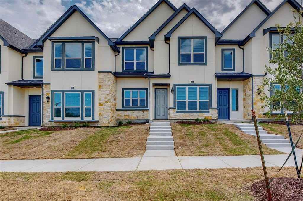 16092 Doe Lake Dr - Photo 3 of 40