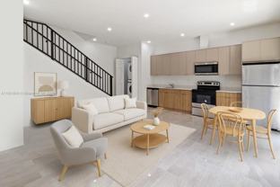 135 Sw 114th Ave #2 - Photo 1 of 1