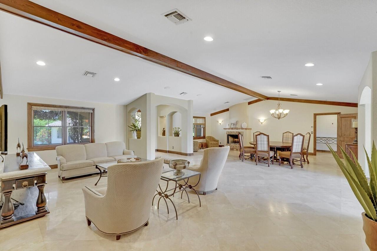 52nd Place South - Photo 6 of 48