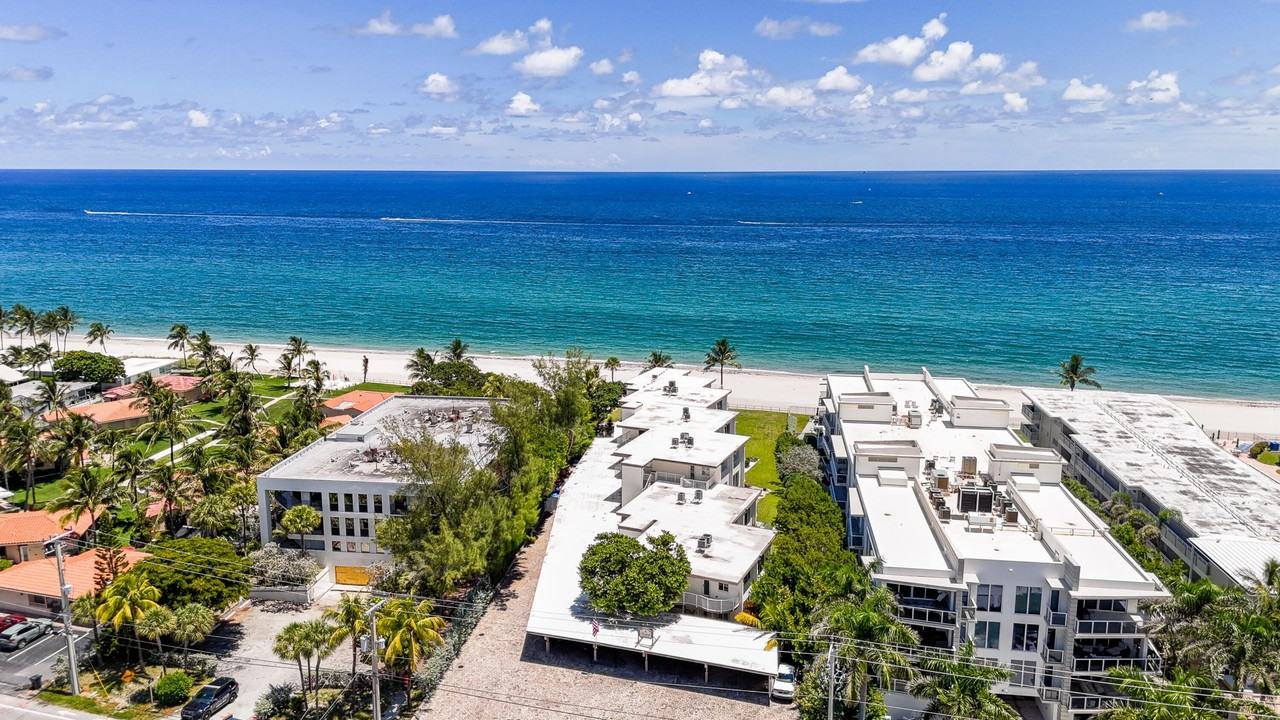 1203 Hillsboro Mile #5B