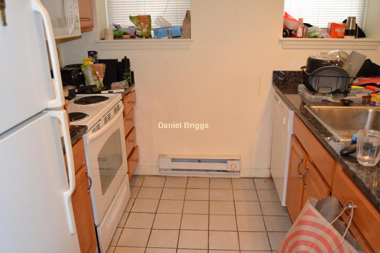 117 Park Dr #D - Photo 6 of 8