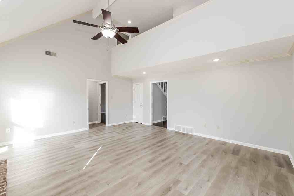 2641 Hearth Stone Dr - Photo 5 of 17