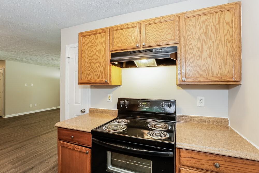 6125 Pineneedle Dr Sw - Photo 6 of 16