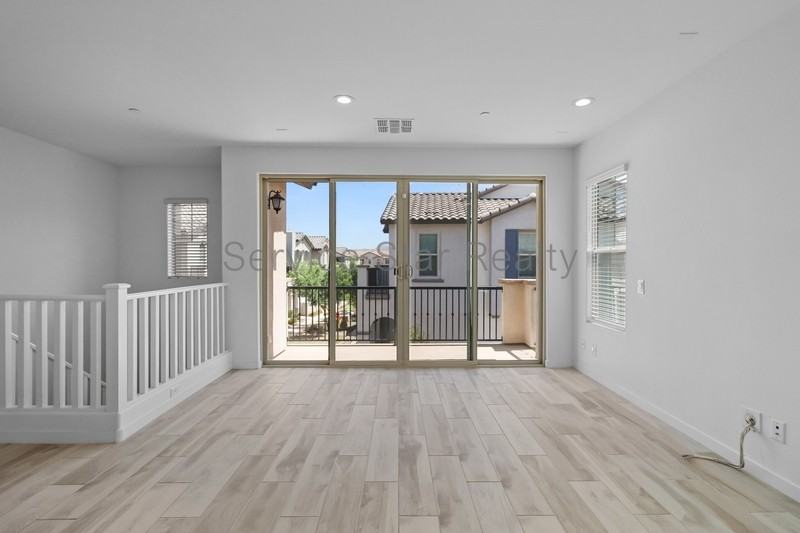 4721 S Ferric - Photo 5 of 25