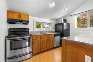 3803 Se 65th Ave #B - Photo 1 of 1