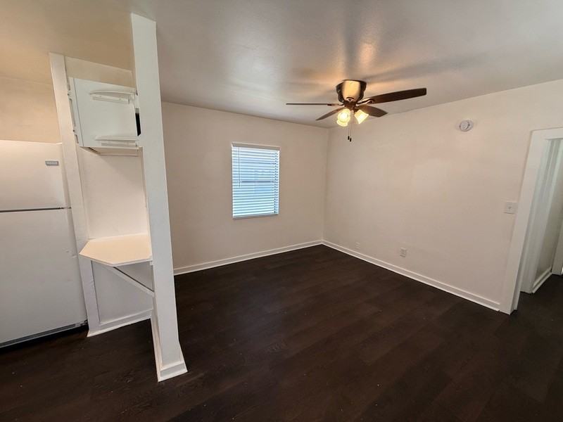 1865 29th Avenue North - Photo 3 of 7