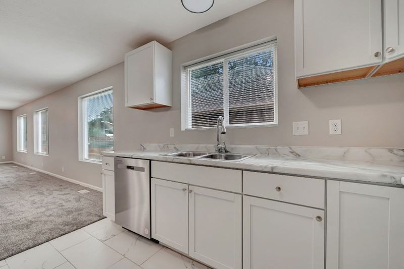 1337 S 10th St #1 - Photo 6 of 18