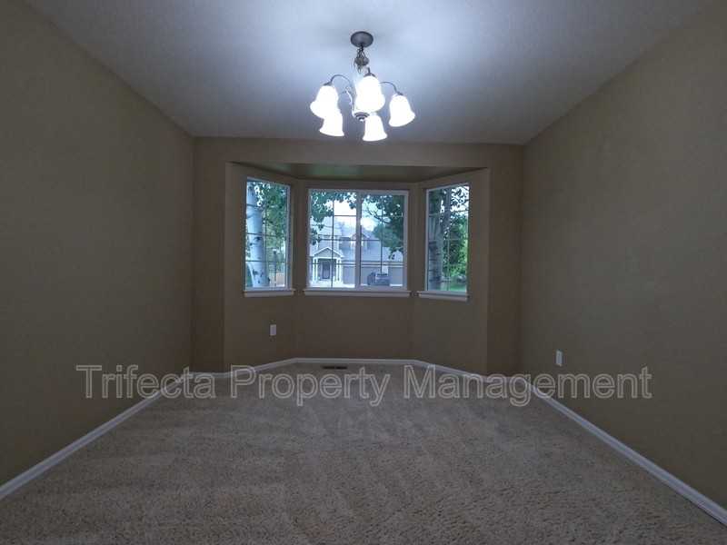 7420 Matheson Dr - Photo 2 of 30