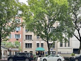 1347 N Dearborn St #202 - Photo 1 of 1