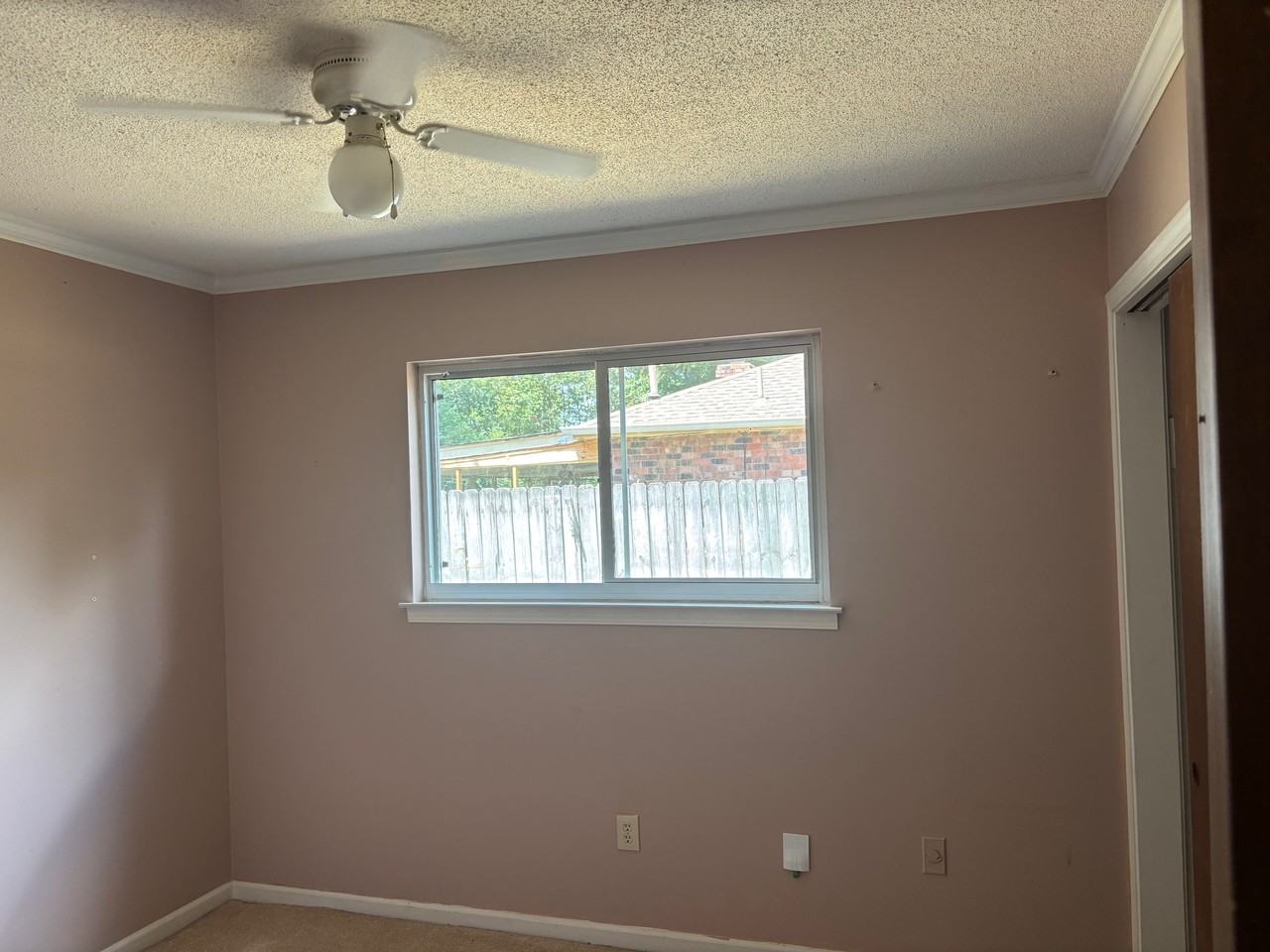 823 Quail Chase Ln - Photo 2 of 10