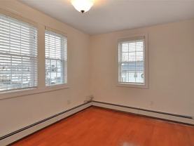 411 Bayville Ave - Photo 1 of 1