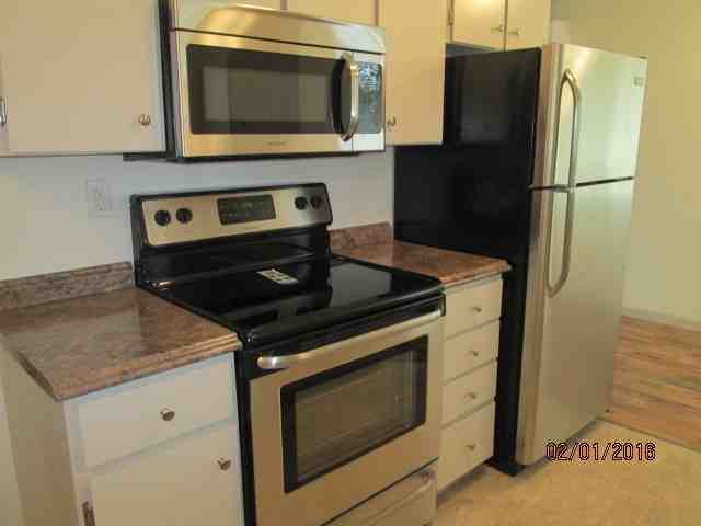 908 W D Ave - Photo 3 of 17