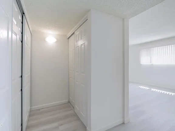 500 Jackson Pl - Photo 2 of 10