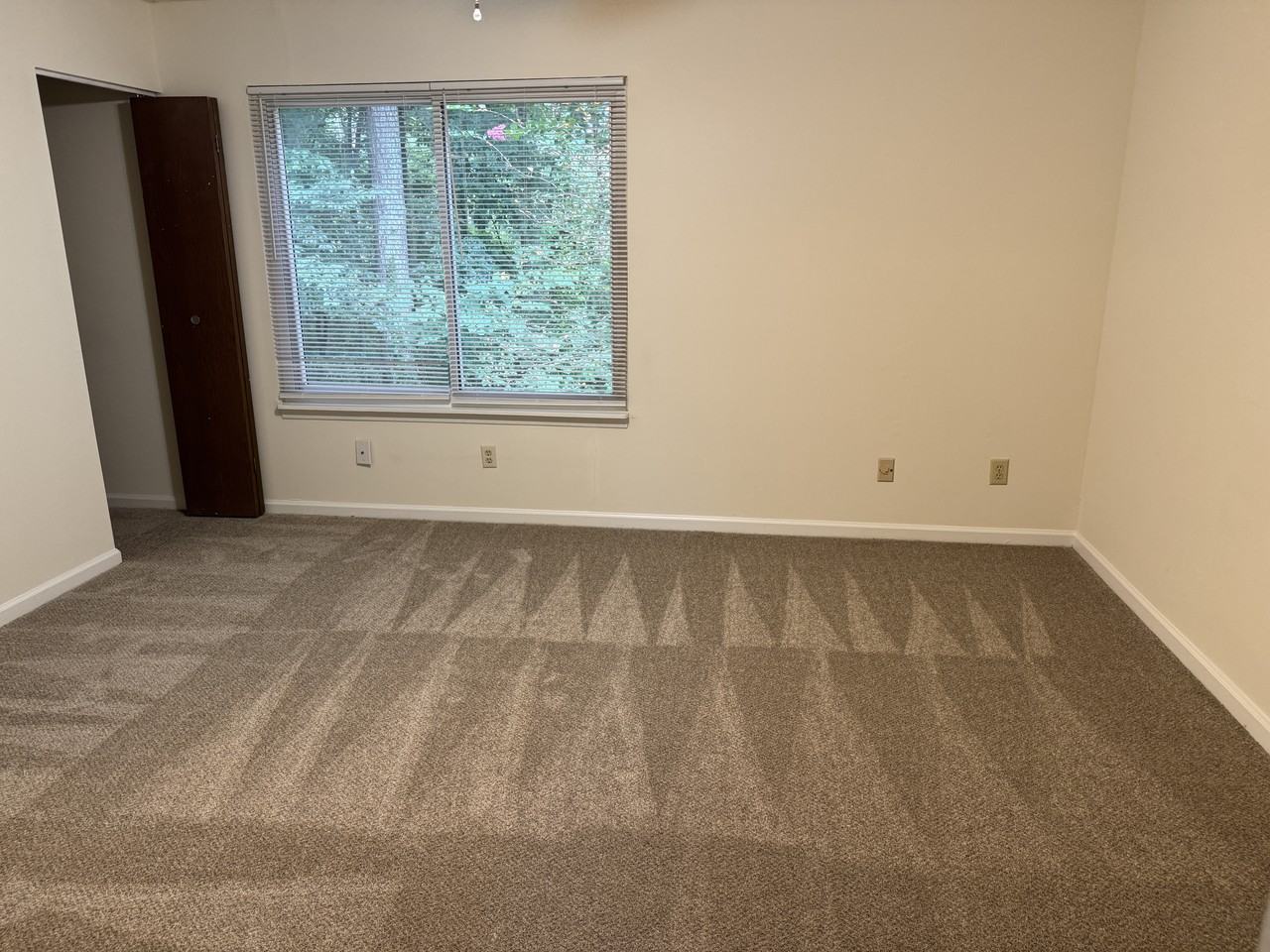 8141 Mcguire Dr - Photo 7 of 9