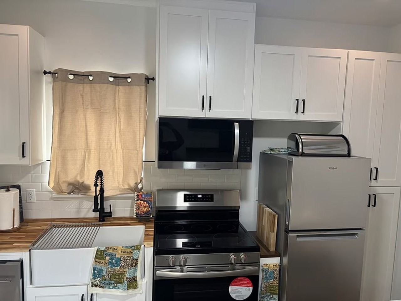 3413 Delphinium Way - Photo 2 of 17