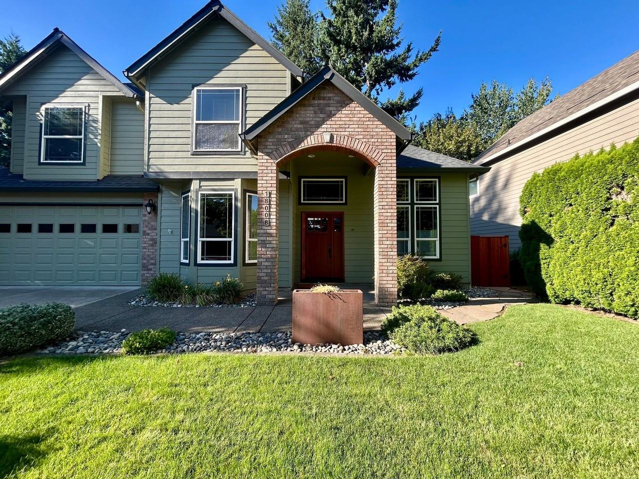 18008 Ne 26th St - Photo 3 of 40