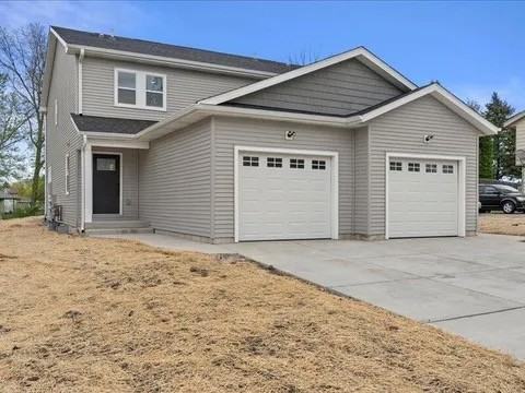 3304 W Alvina Ave #3304 - Photo 2 of 17