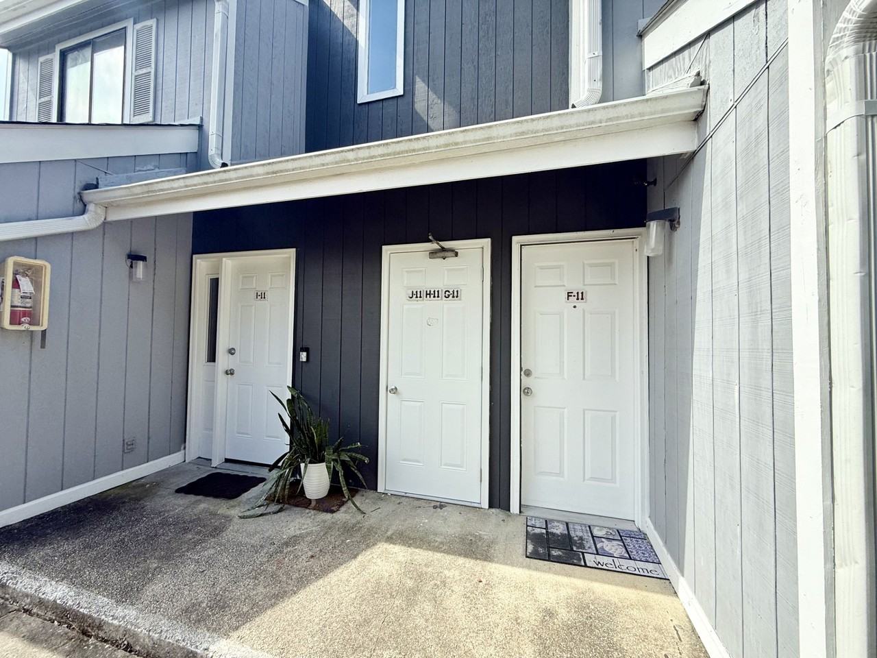 3700 Golf Colony Ln #G - Photo 3 of 18