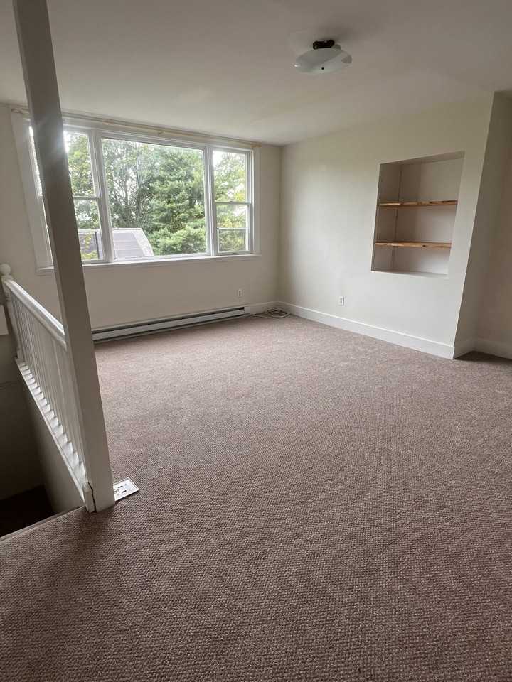 Pleasant St #2 - Photo 7 of 22