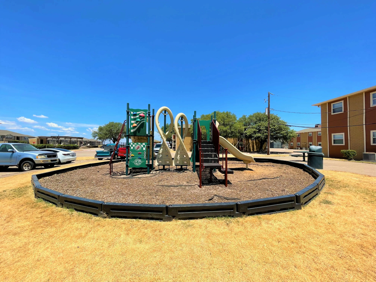 9211 Dale Lane - Photo 6 of 31