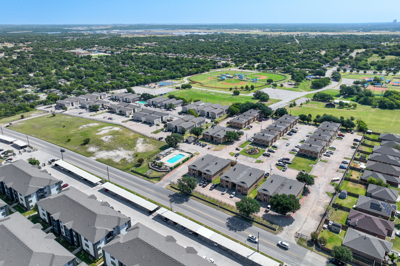 9211 Dale Lane - Photo 7 of 31