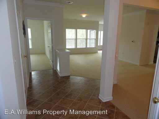 1000 Westwood Village Way #303 - Photo 2 of 18