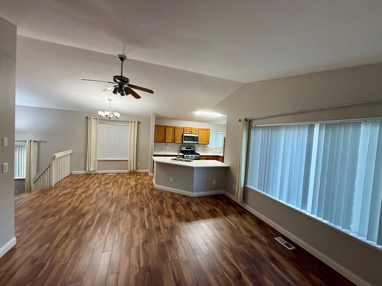8929 Meadow Park Cir #NA - Photo 5 of 6