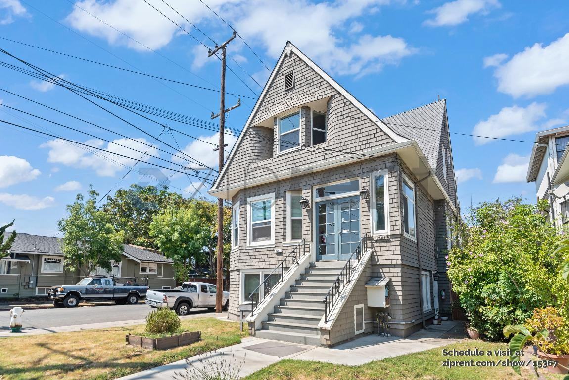 1701 Broadway #D - Photo 2 of 17