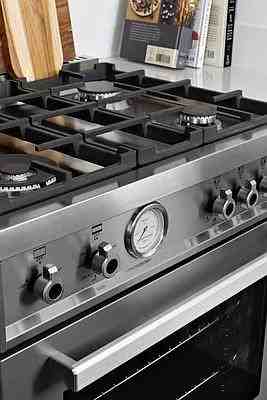 W 38th St #2216 - Photo 7 of 14