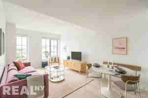 featured image of Clarkson Ave #413