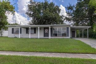 512 Macarthur Dr - Photo 1 of 1