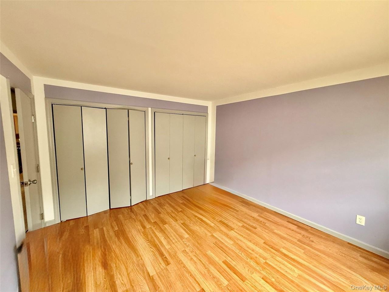 516 Mclean Ave - Photo 6 of 11