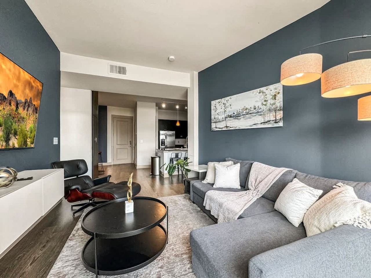 310 North Malcolm X Boulevard - Photo 3 of 28