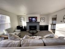 922 Oak St - Photo 1 of 1