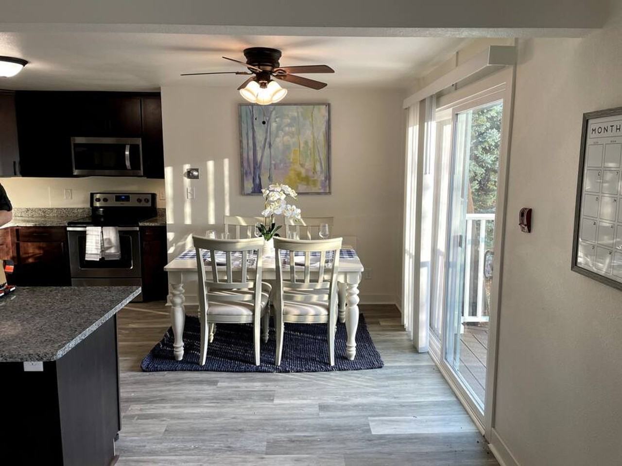 922 Oak St #1253107P - Photo 7 of 16