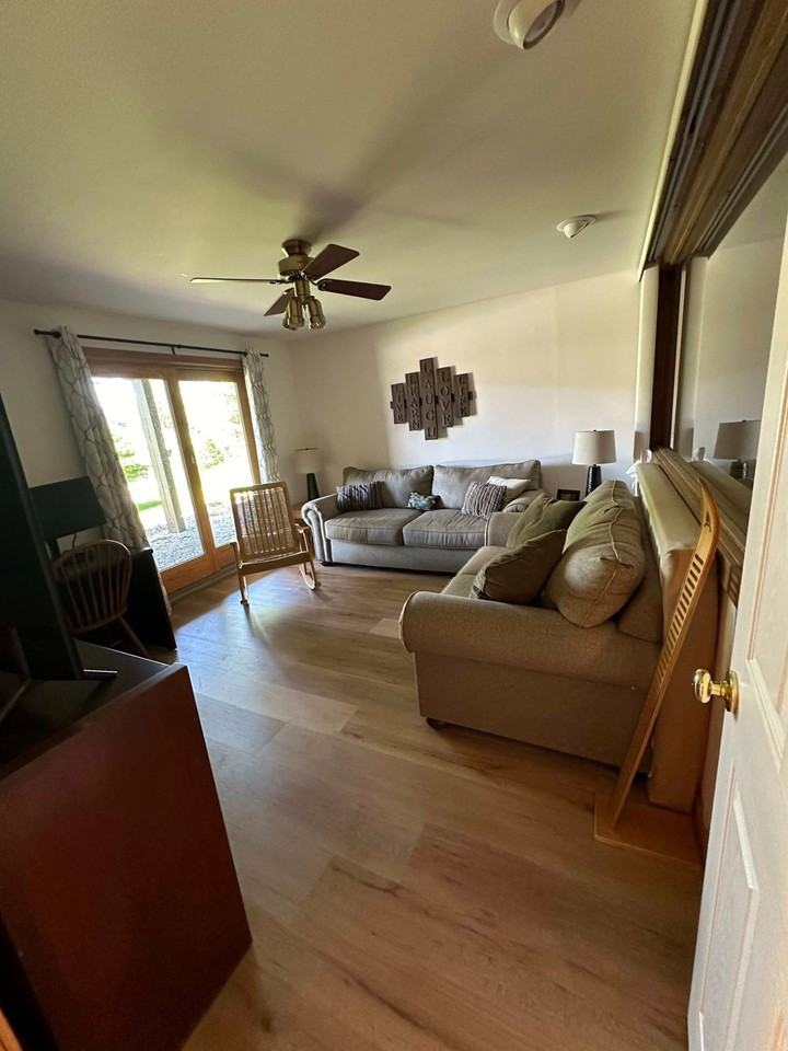 3 Black Pine #1261564P - Photo 4 of 45