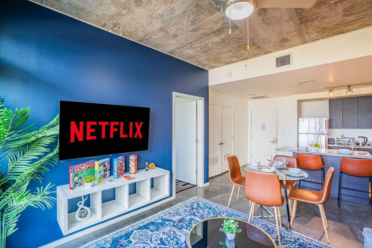 888 North 4th Street - Photo 3 of 89