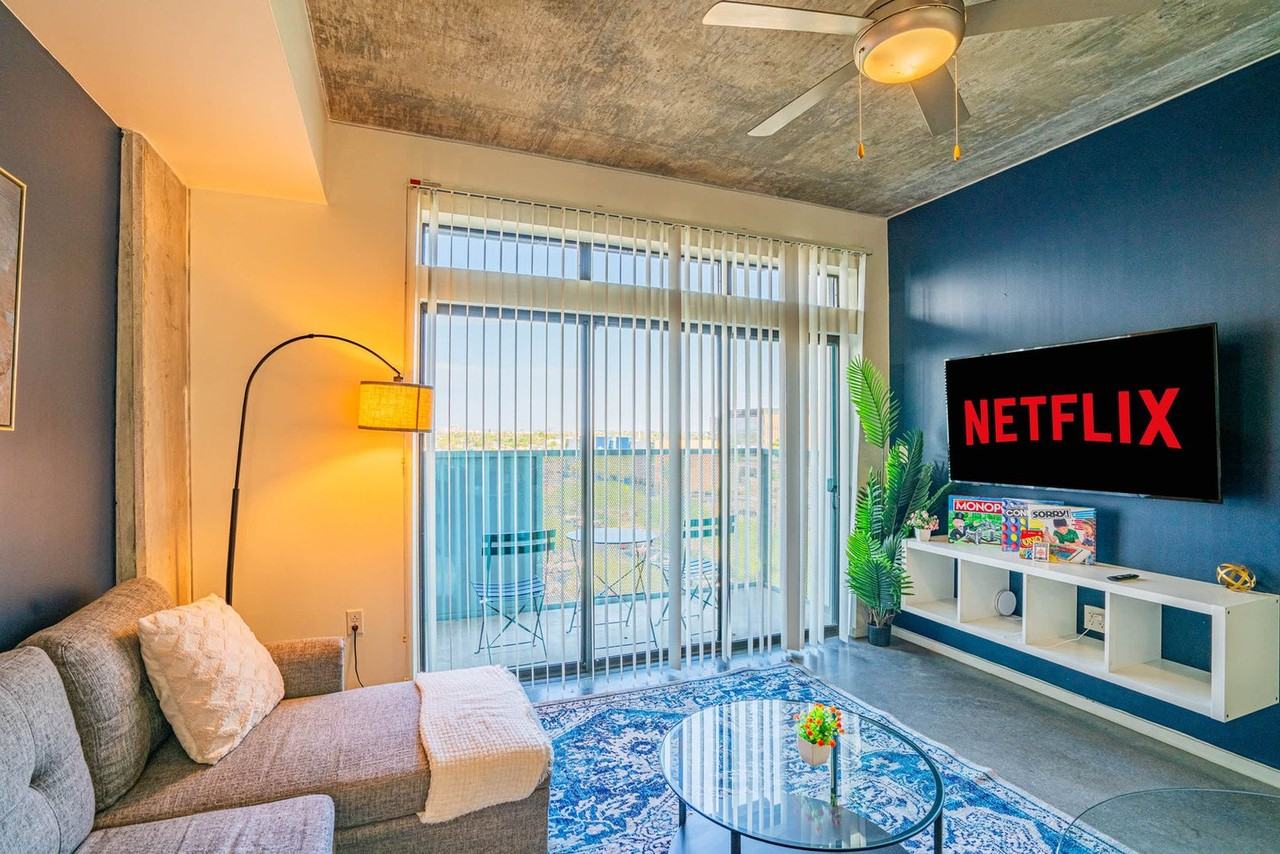 810 North 4th Street - Photo 5 of 92