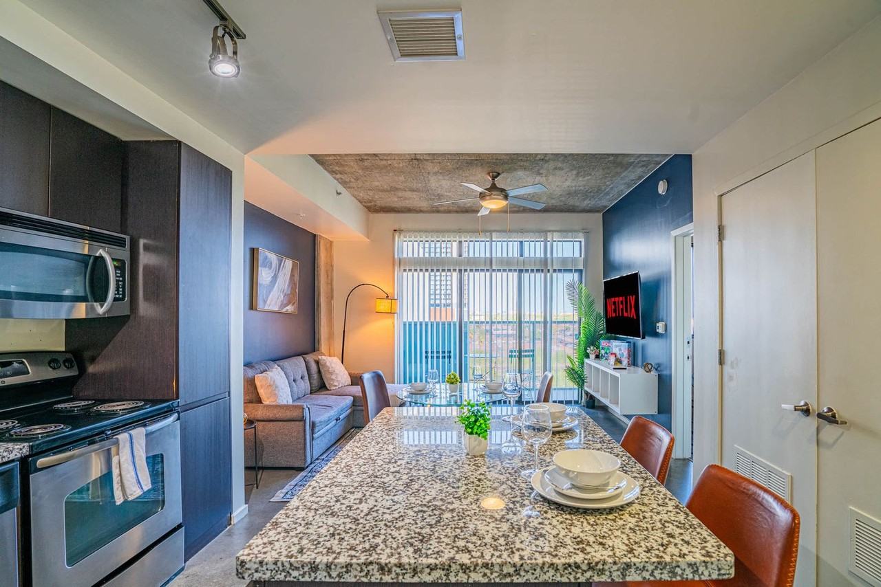 810 North 4th Street - Photo 7 of 92