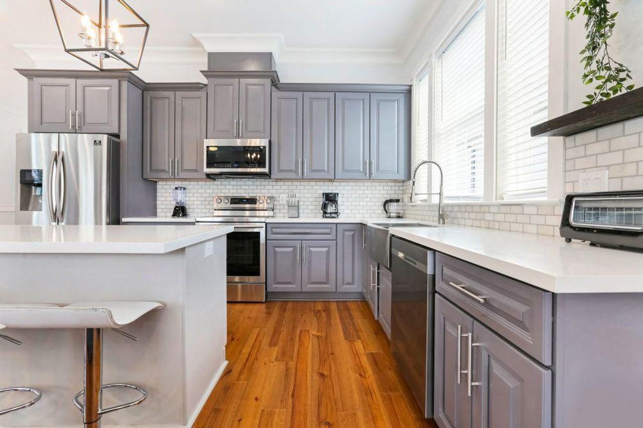 1216 Carondelet St #1269941P - Photo 7 of 19